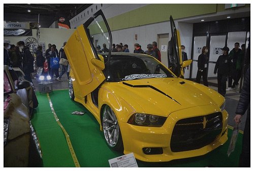Dodge LD Charger SRT8 MAD BEE
