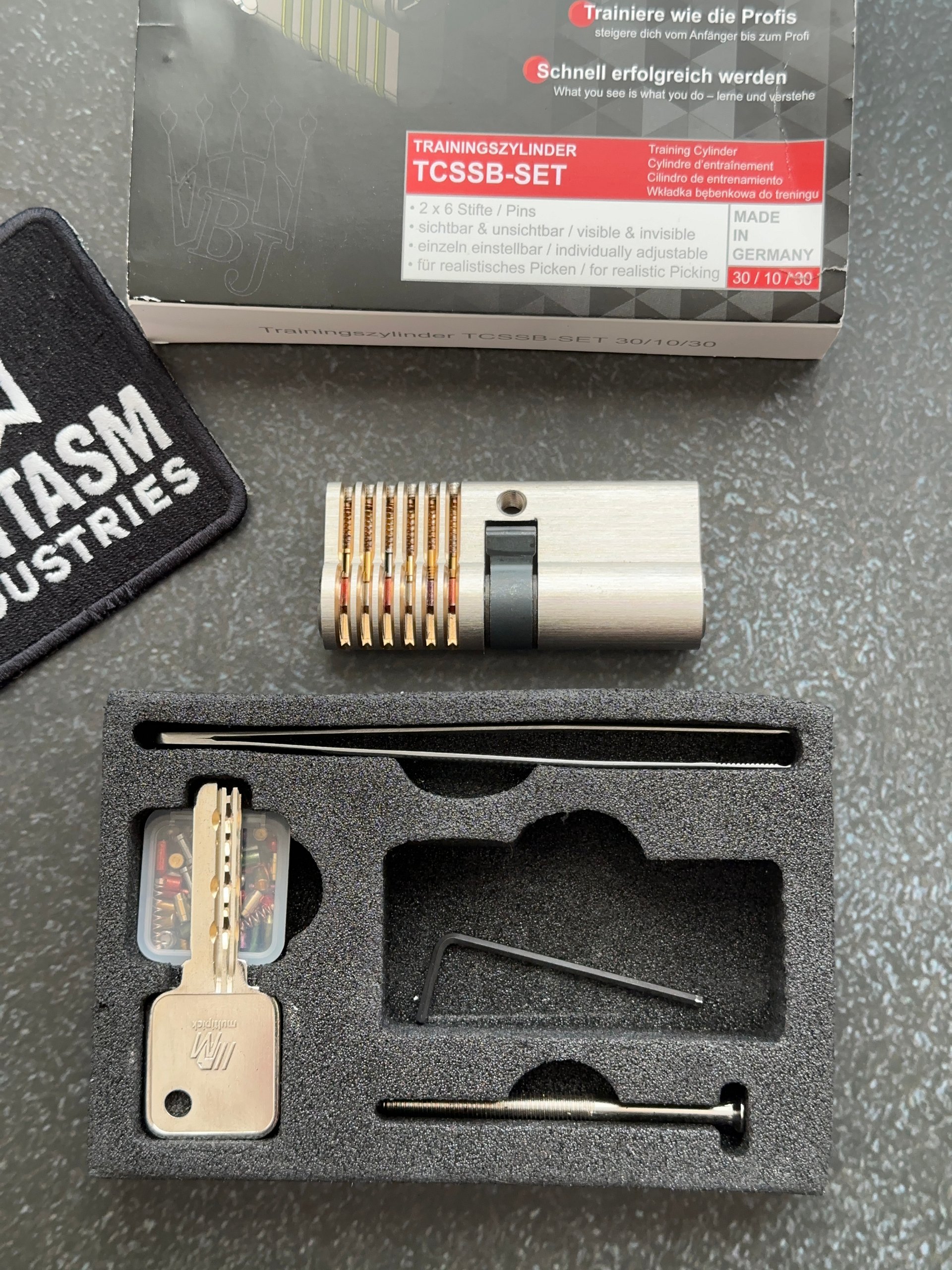Used Dimple Lock Starter Set product image (5)