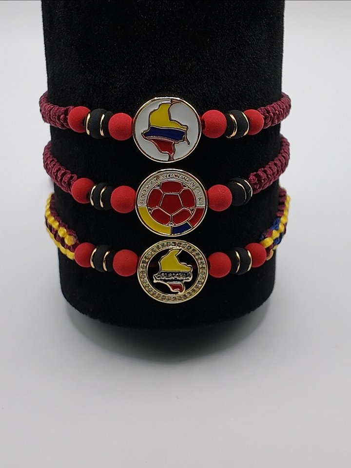 Colombia 18ky Gold Plated Pendant Bracelet product image (2)