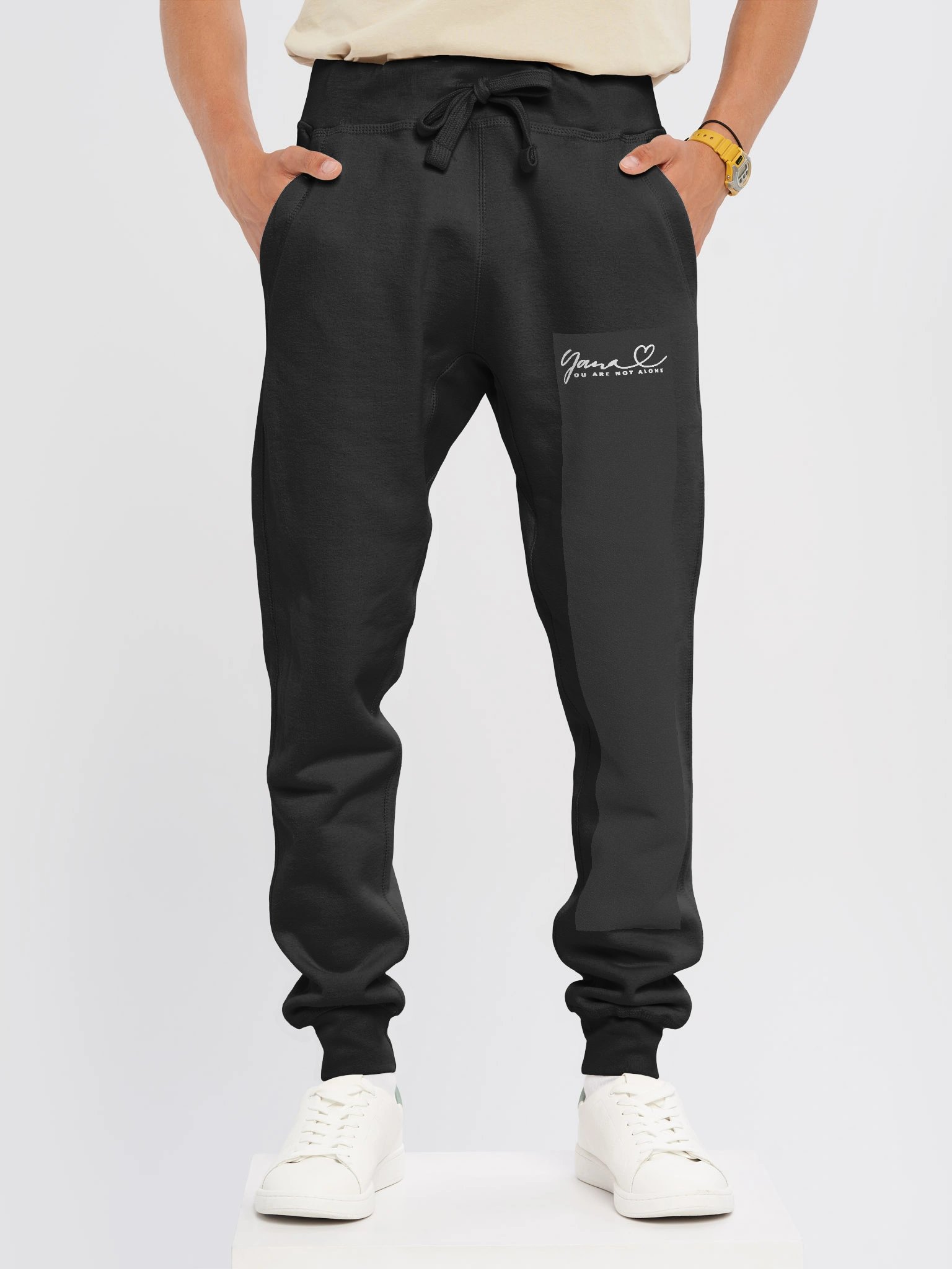 YANA Black Jogging product image (3)