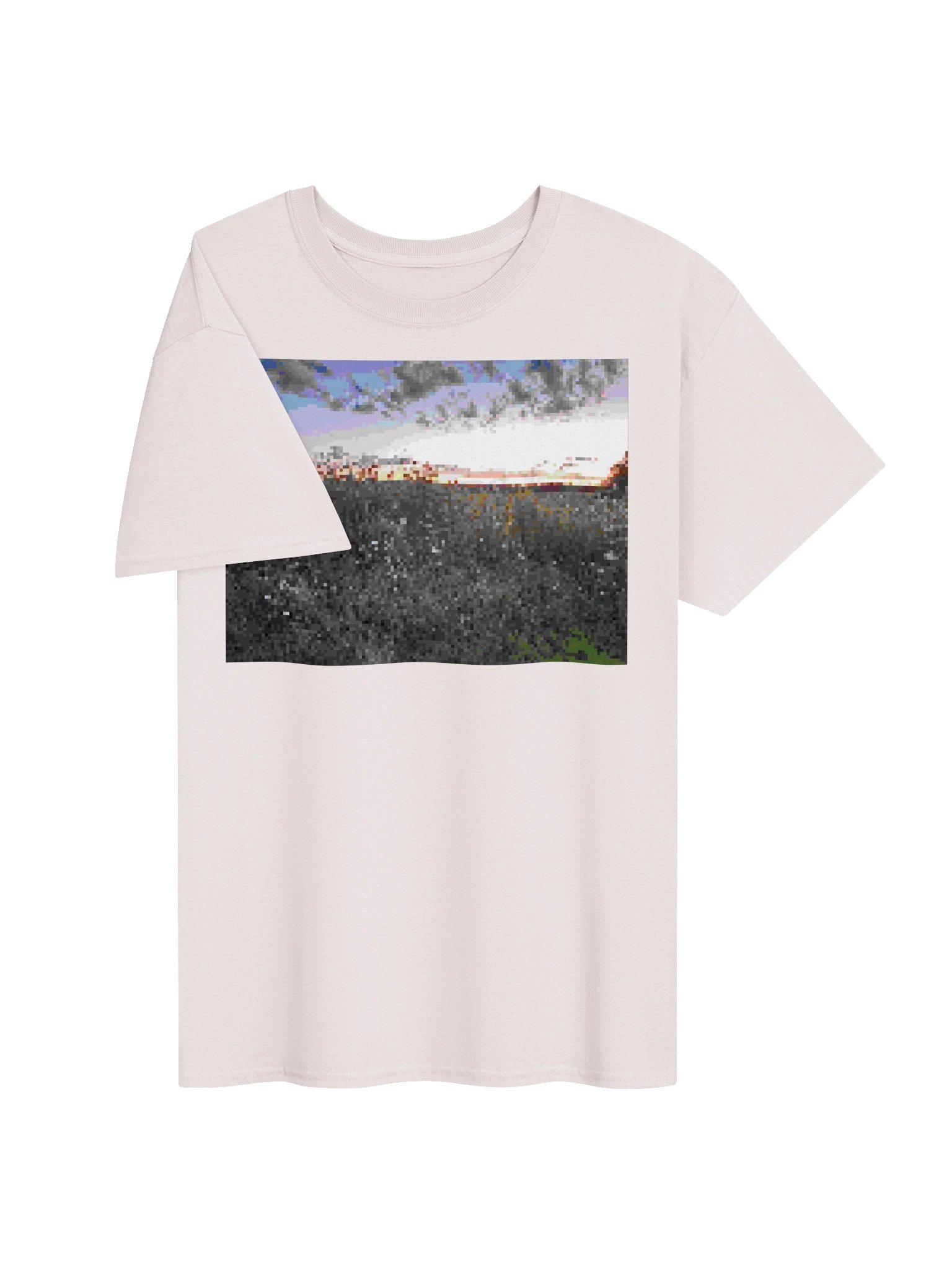 pixel field graphic tee product image (3)