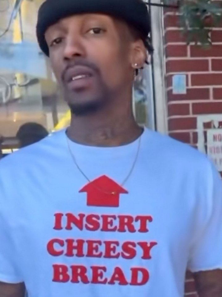 Insert Cheesy Bread - Tee product image (2)