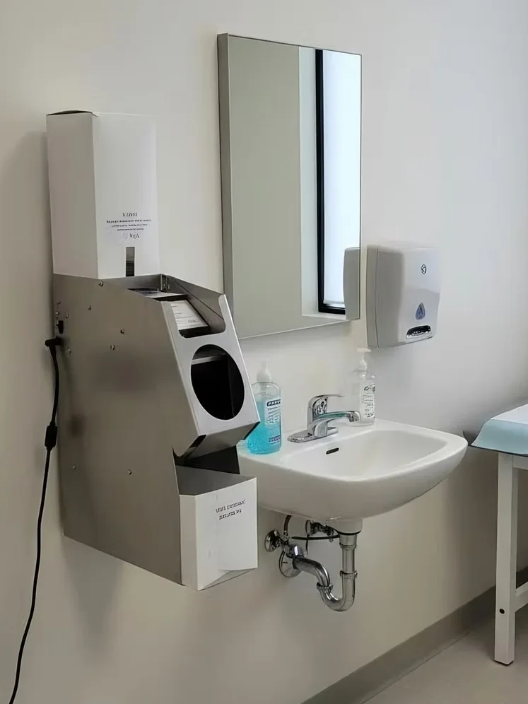Automatic Glove Dispenser and Donning Machine product image (2)