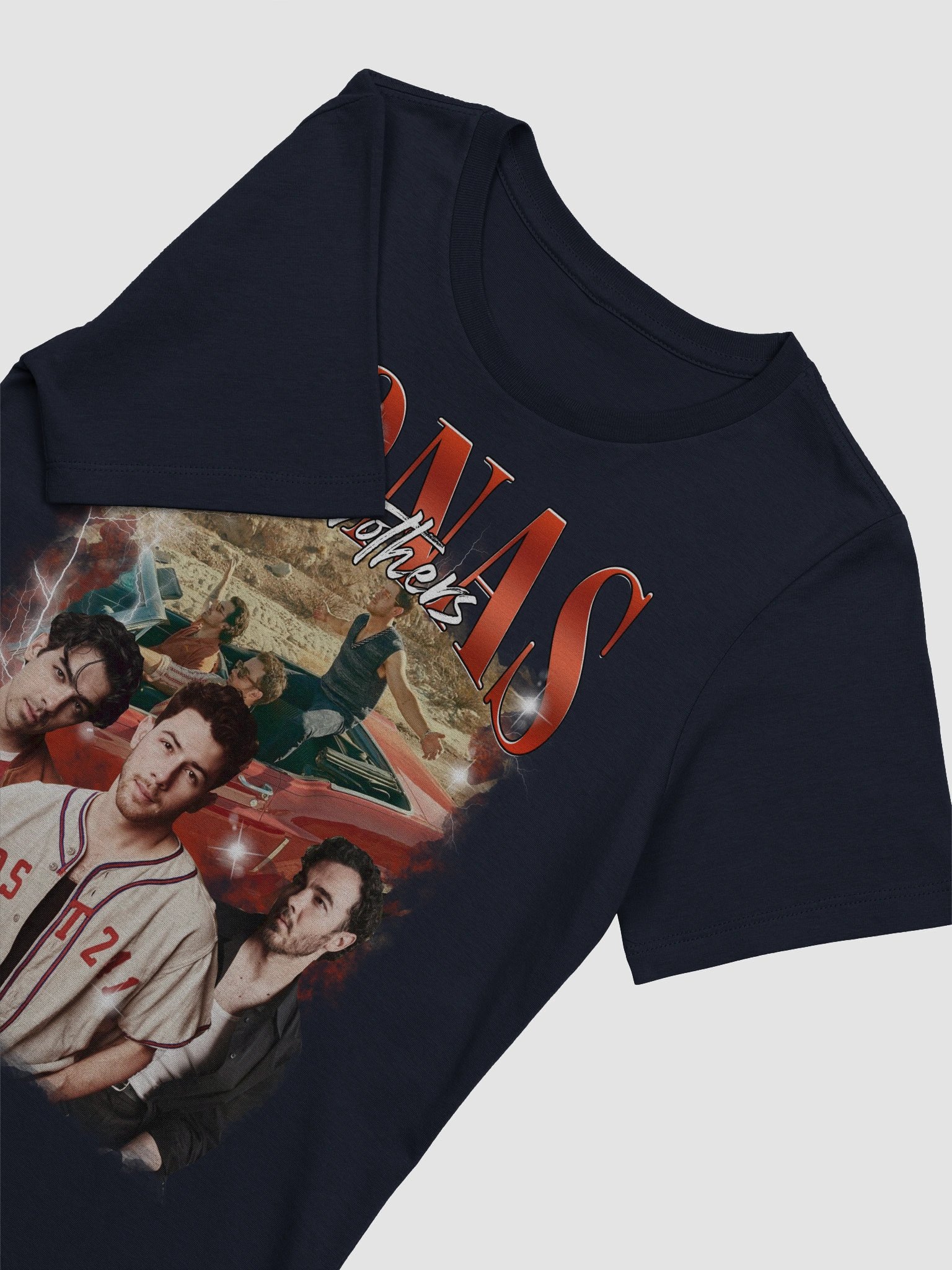 Women's Supersoft Relaxed-fit T-Shirt Retro Jonas Brothers Tour Shirt product image (4)