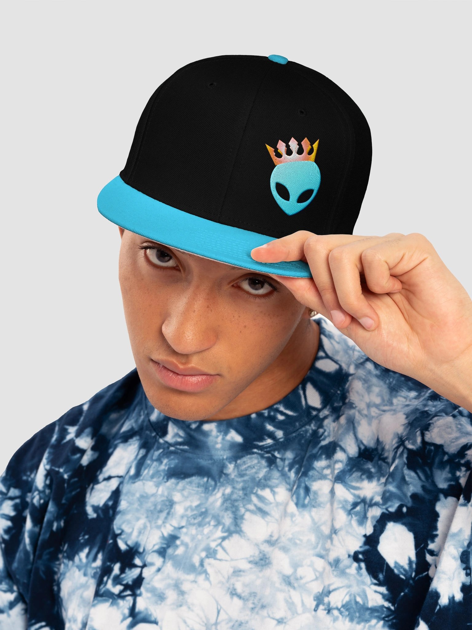 Otto Crowned Alien Snapback product image (5)
