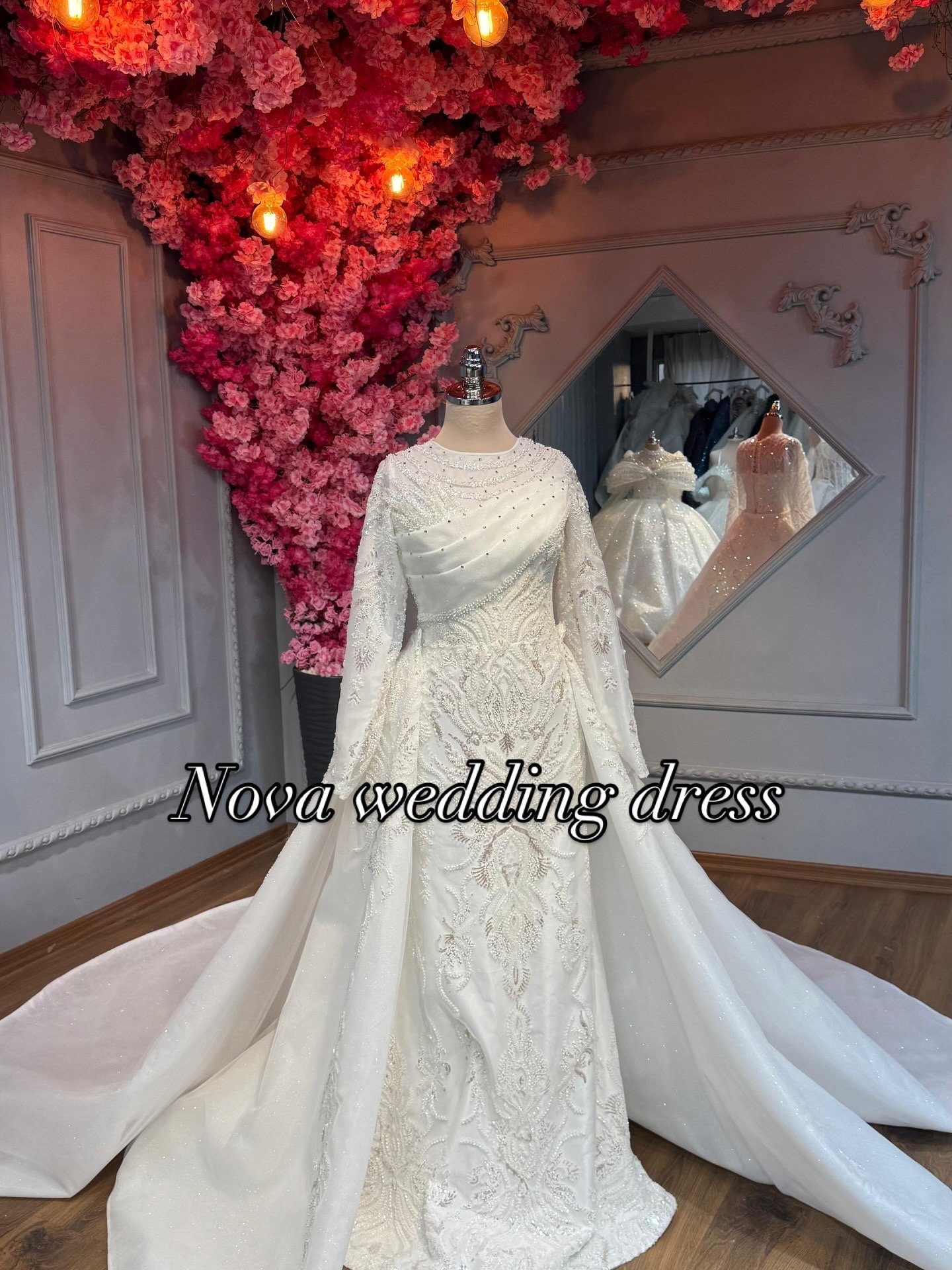 Wedding dress product image (3)