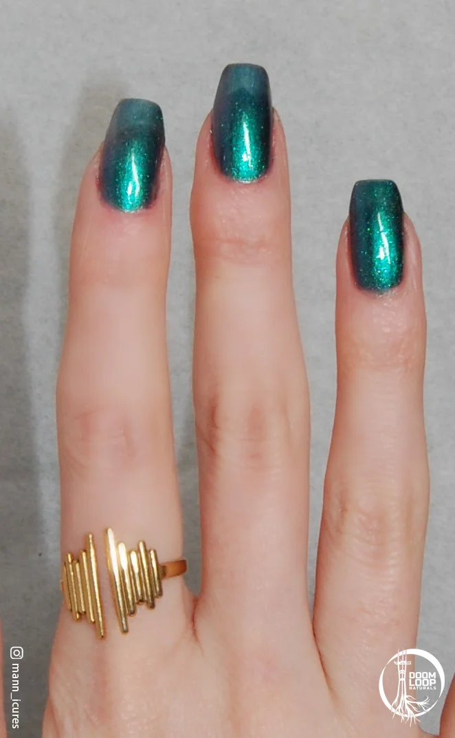 TEMPUS SERPENTIS - Shifty Blue-Green Nail Polish product image (10)