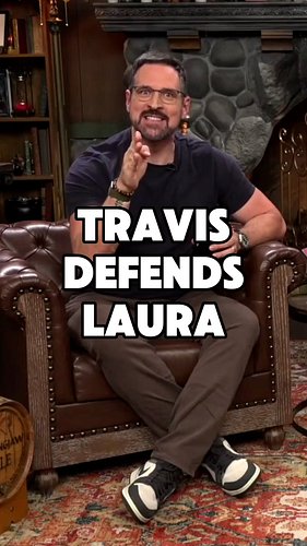 In the recent Critical Role fireside chat, @willingblam and @laurabaileyvo sat down and answered fan questions with one of th...