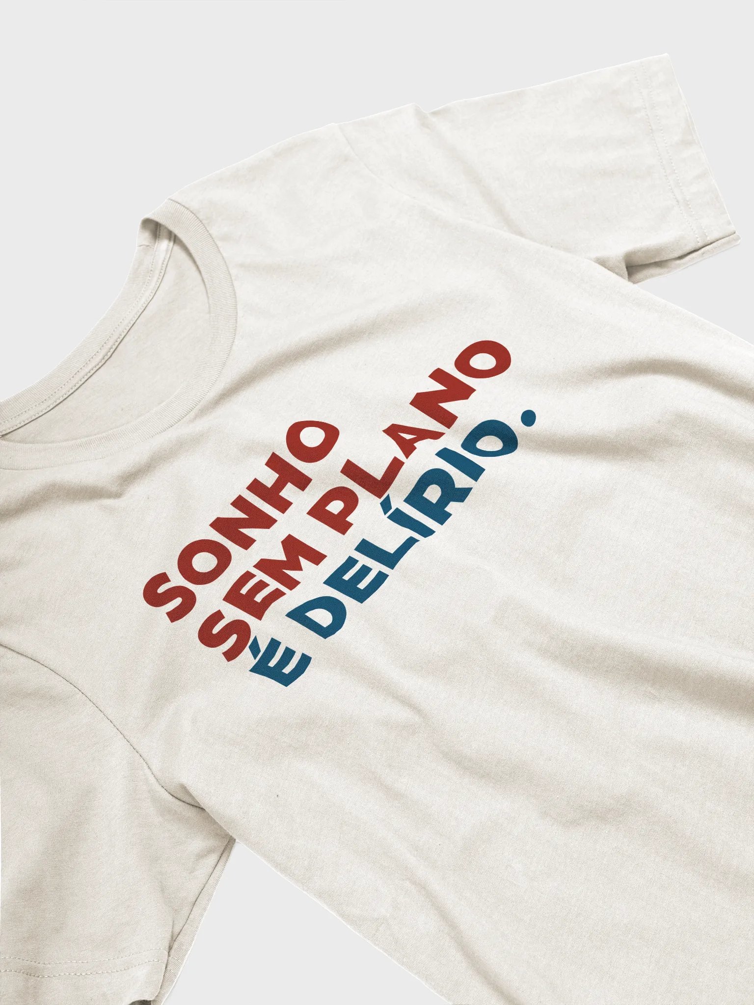 Sonho Sem Plano Tee product image (3)