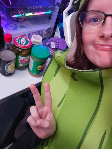 I was in quite a pickle this week! From hitting 1K to doing a milestone of trying weird food such as: Pickles with Mayo, then...