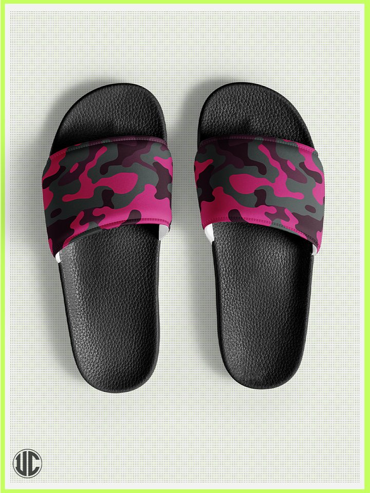 UnkoCon – Savage Woodland Camo Women’s Slides product image (1)
