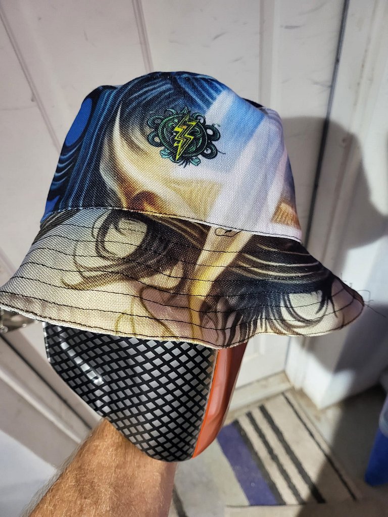 Foil Driven