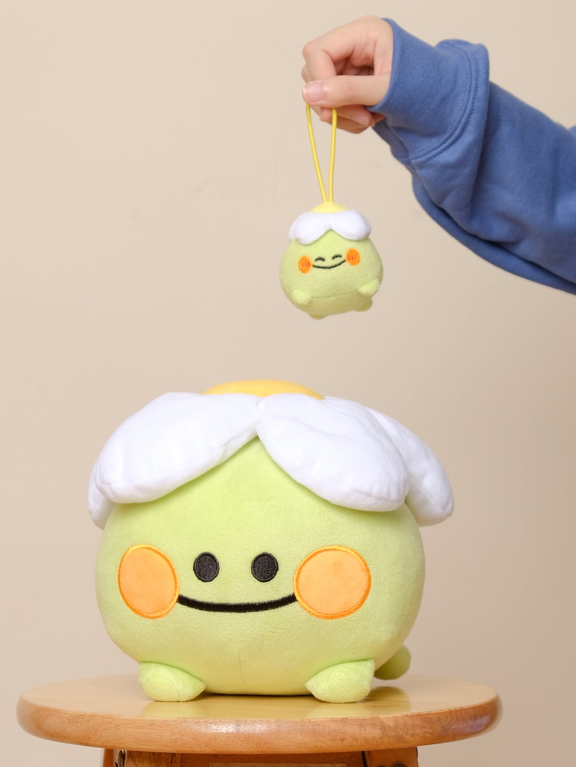 [ON HAND] Froggert Keychain Plush product image (6)