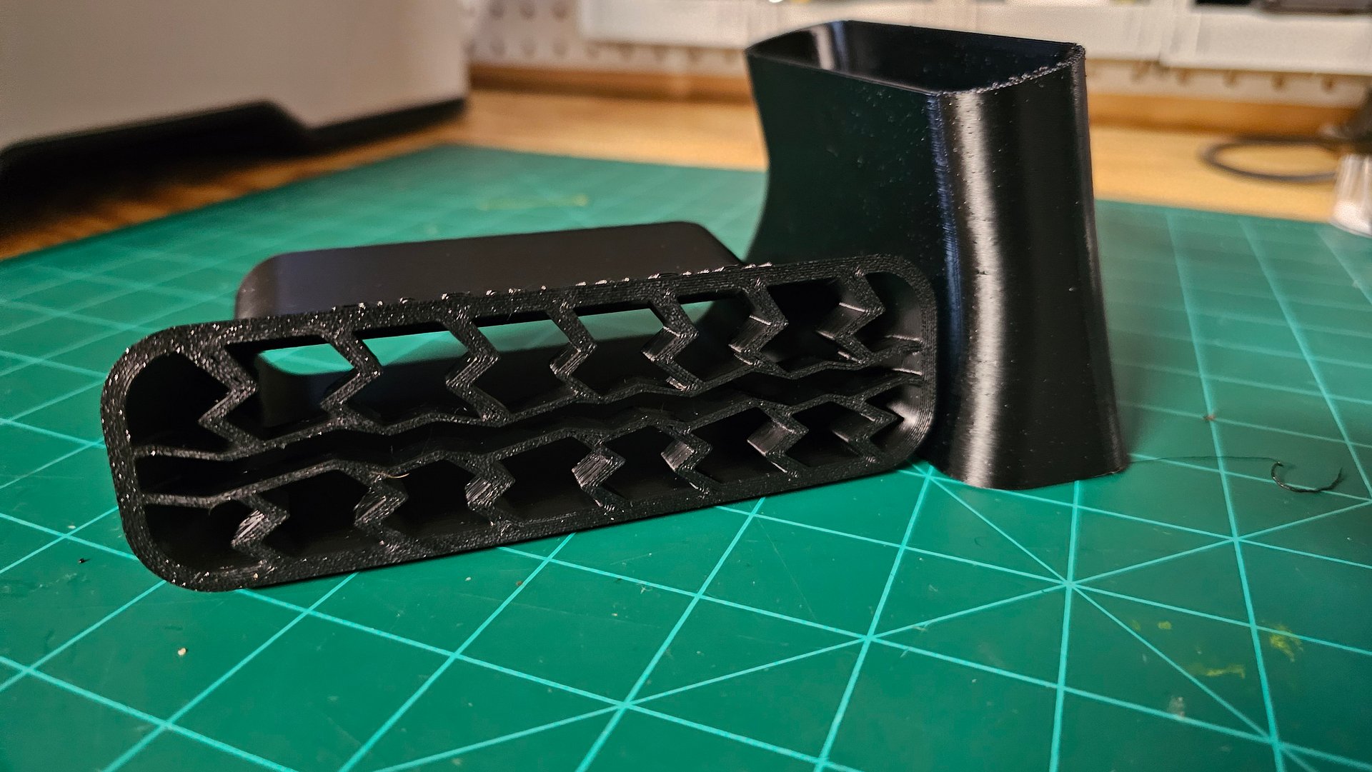 F150 Rear HVAC Air Diffuser & Spreader product image (3)