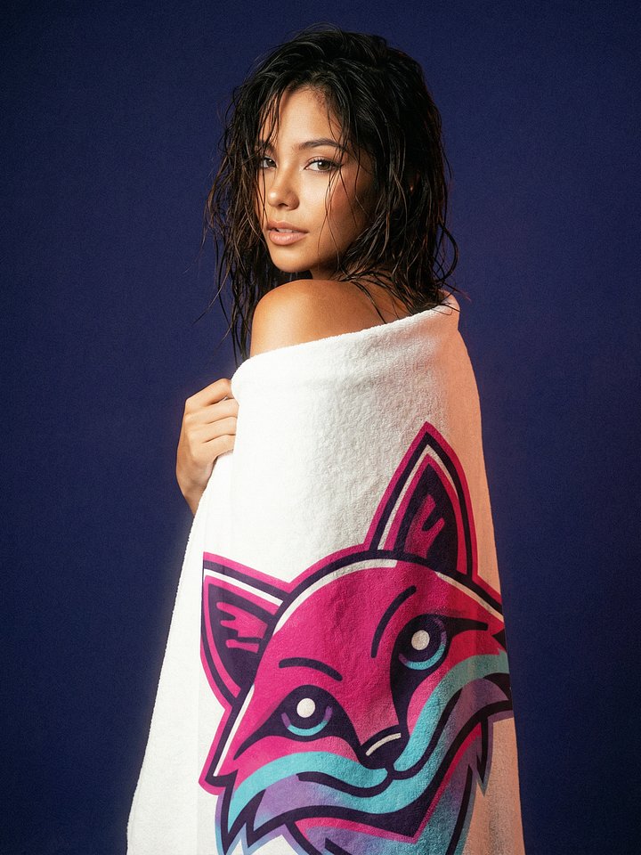 Pete Fox Bath Towel product image (1)