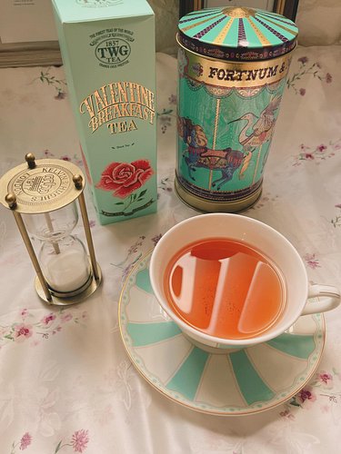 𝕋𝕖𝕒 𝕋𝕚𝕞𝕖 ˚ ༘♡

🫖 9 / 50 cups #50TeaChallenge

Valentine Breakfast Tea from TWG 🌿

A cozy black tea with a soft berry sweetnes...