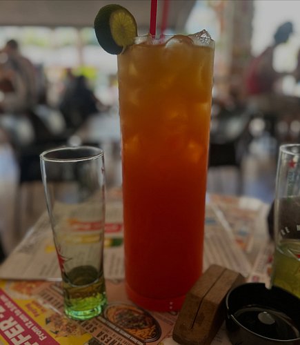 Well Albion are one nil down so Lisa fancied a cocktail 😂🙈 only 3 litres 😂😂