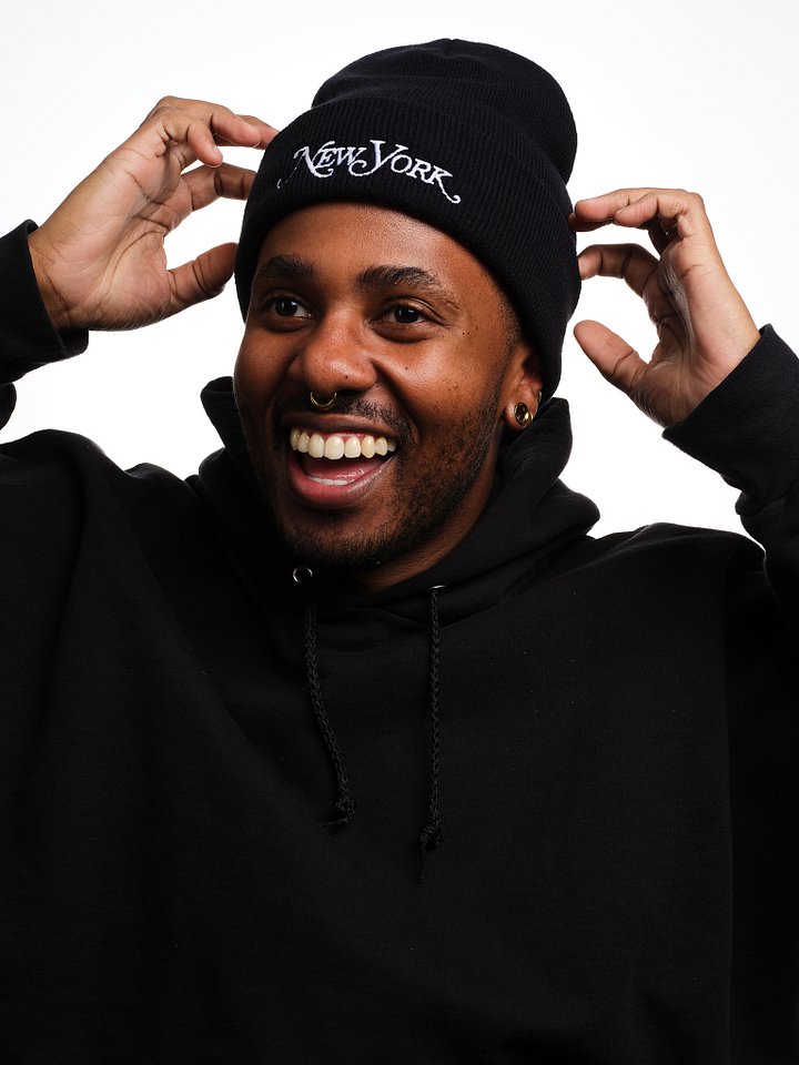 Classic-Logo Beanie product image (1)