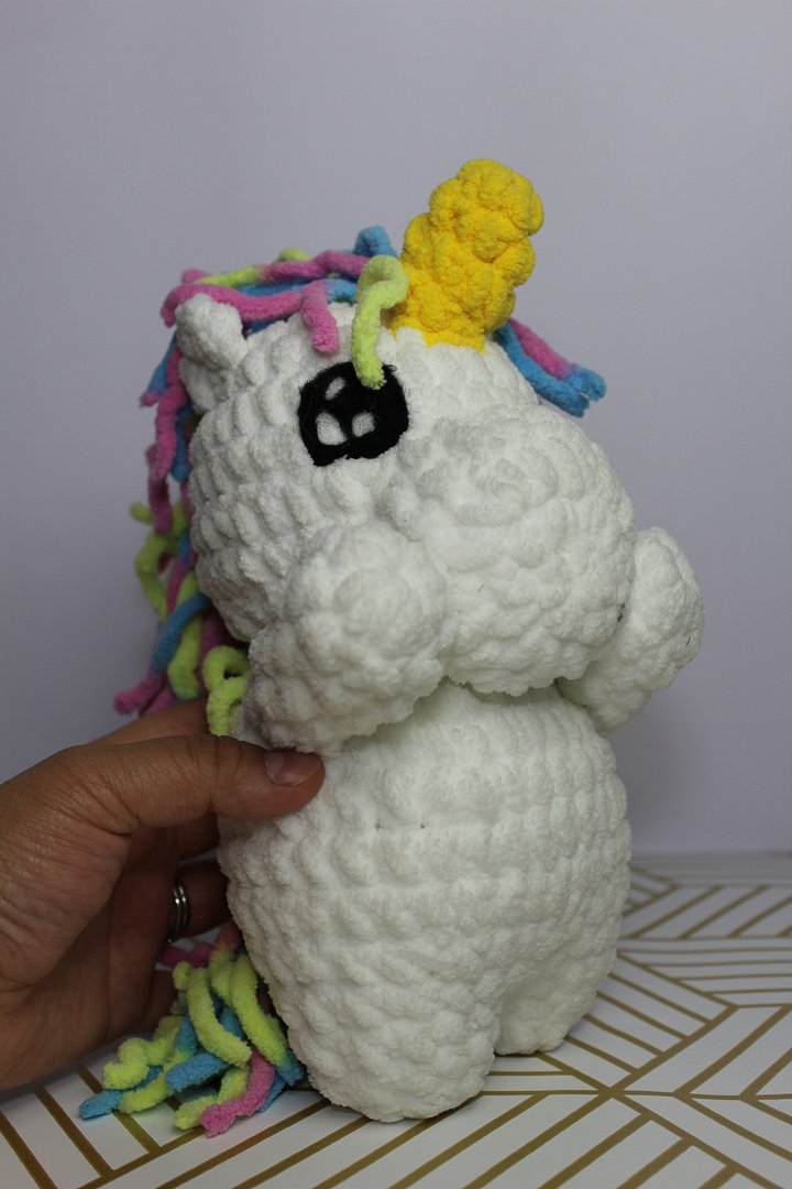 FLUFFY UNICORN! product image (1)