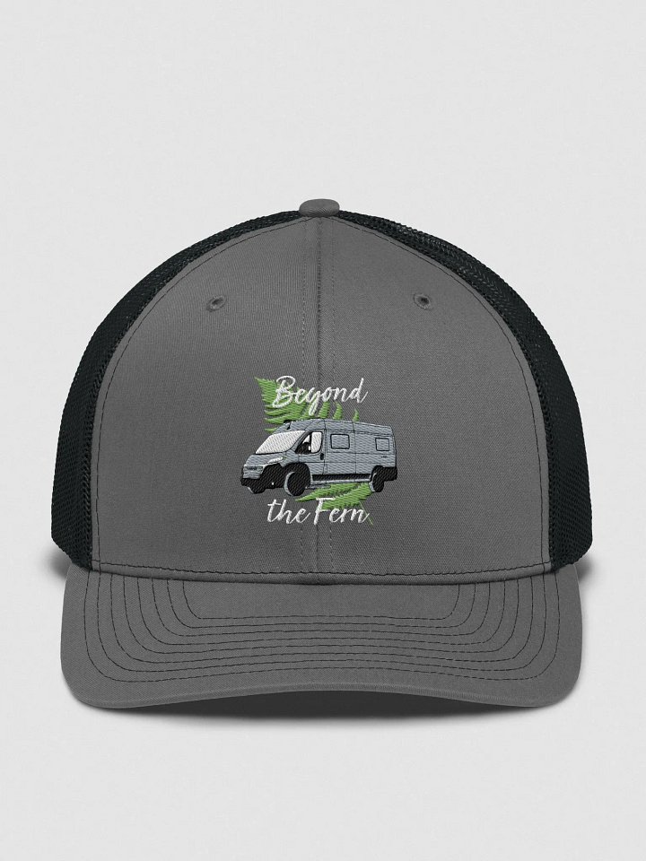 Trucker hat product image (1)
