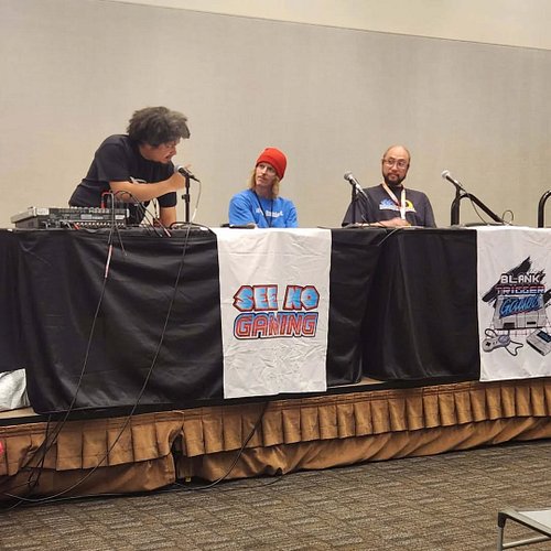 Our SEE NO GAMING panel at @gameonexpo was amazing! Shout out to everyone that came!

#gameonexpo #seenogaming #blanktriggerg...