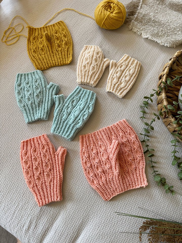 Deidra Fingerless Mitts Lightweight Crochet Pattern product image (2)
