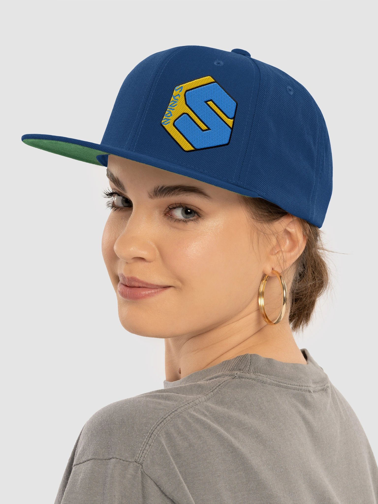Synian Logo Snapback v2 product image (35)
