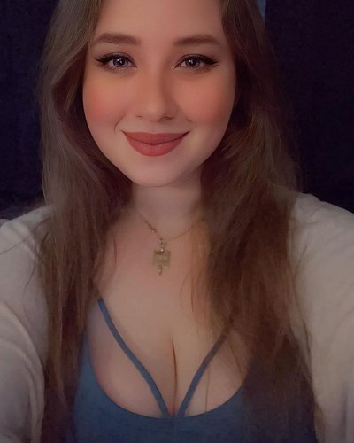 Streaming #disneydreamlightvalley today from 12–2 PM on Twitch!  Let’s hang out, talk about all the fun things, and enjoy som...