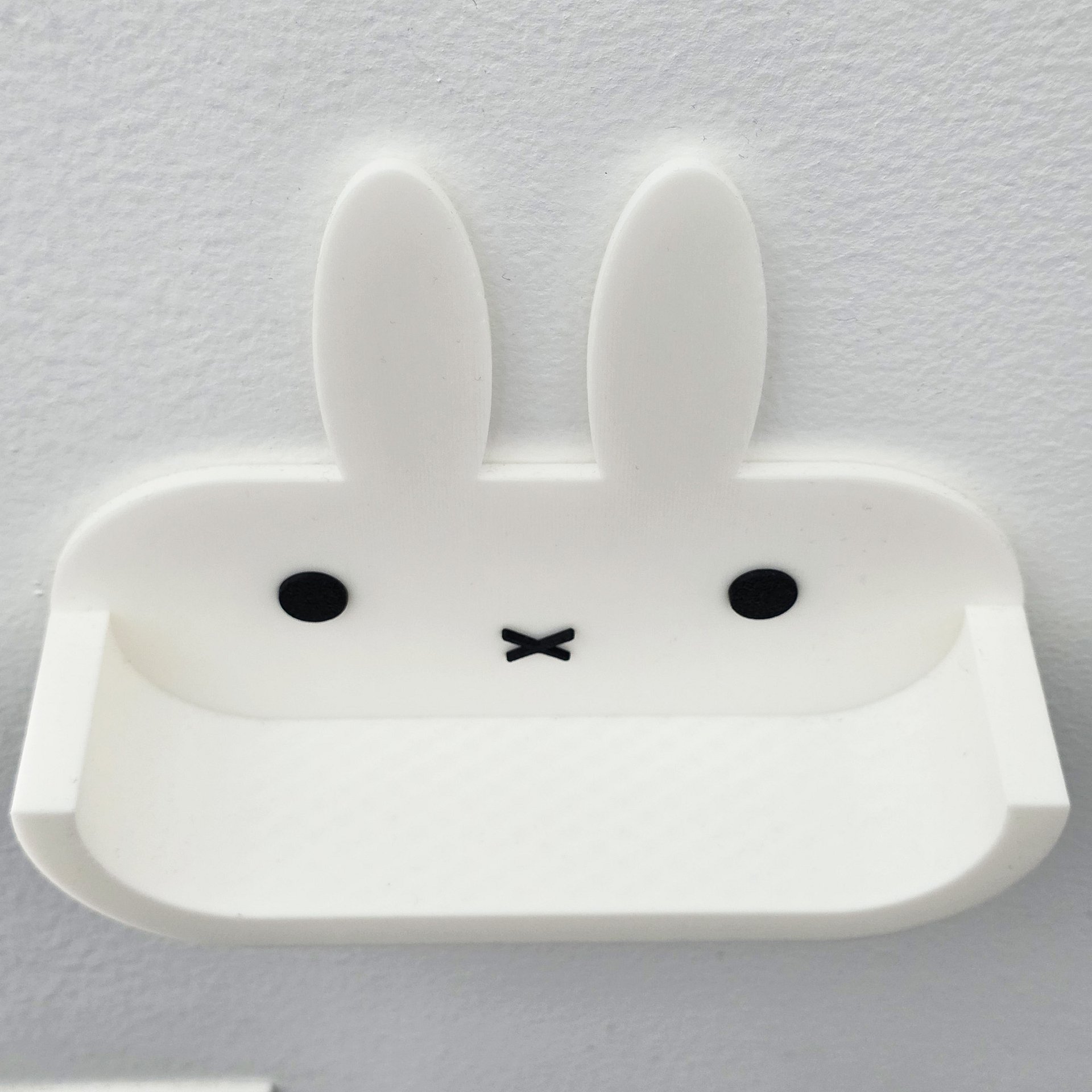 Cute Bunny Floating Wall Shelf – Mini Glasses, Phone & Trinket Organizer product image (4)