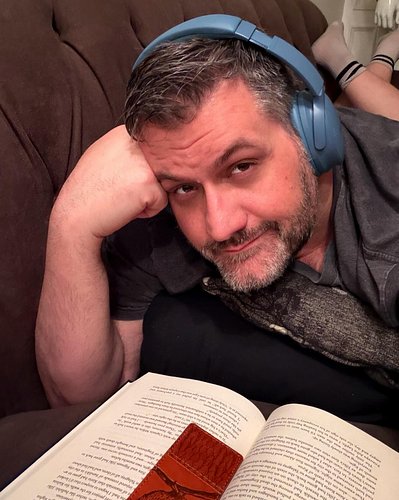 Time to give The Tainted Cup by Robert Jackson Bennett some more attention and a decent reading session. I’ve been enjoying i...