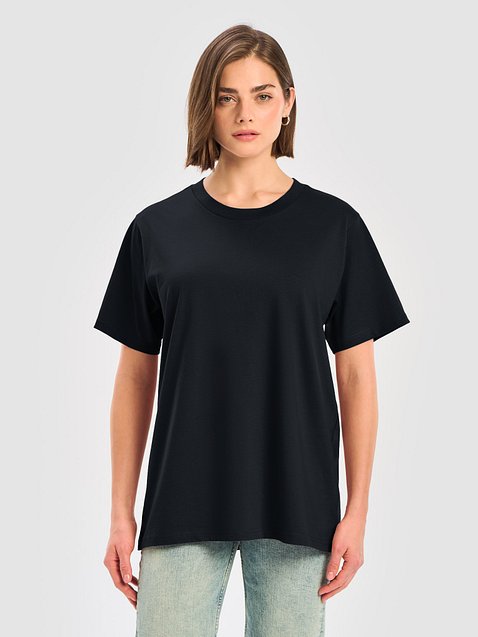 Photo showing AS Colour Women's Classic Tee