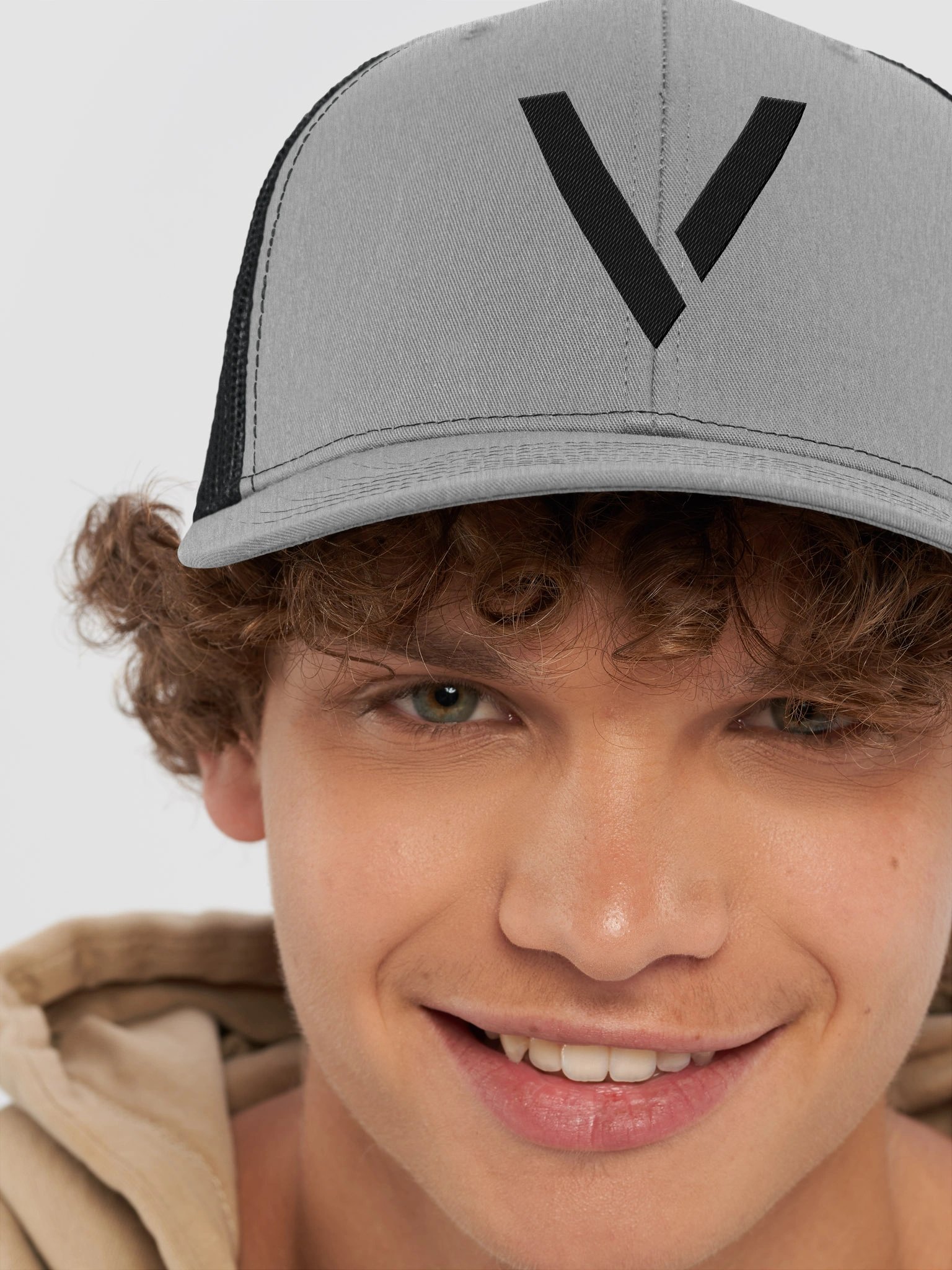 V Trucker product image (24)