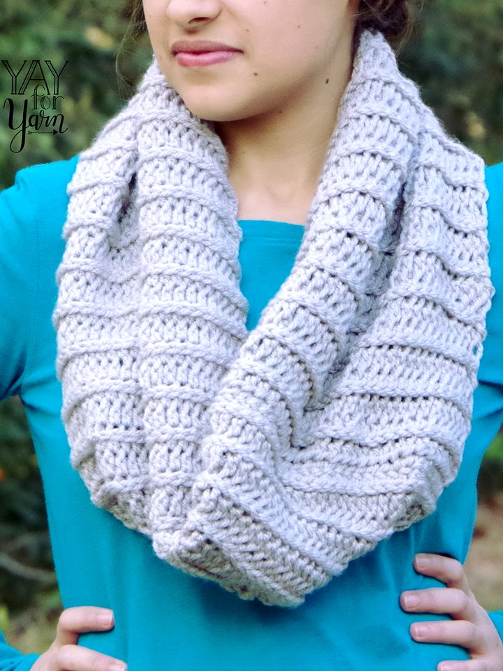 Knit-Look Crochet Cowl - PDF Crochet Pattern & Video Tutorial product image (1)