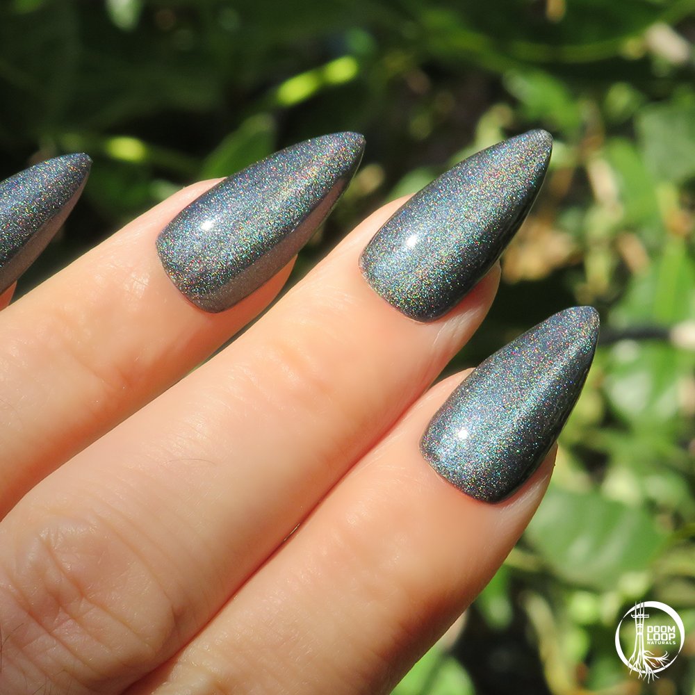 THE WEIGHT OF THE STARS - Deep Blue Black Magnetic Holo Nail Polish product image (4)