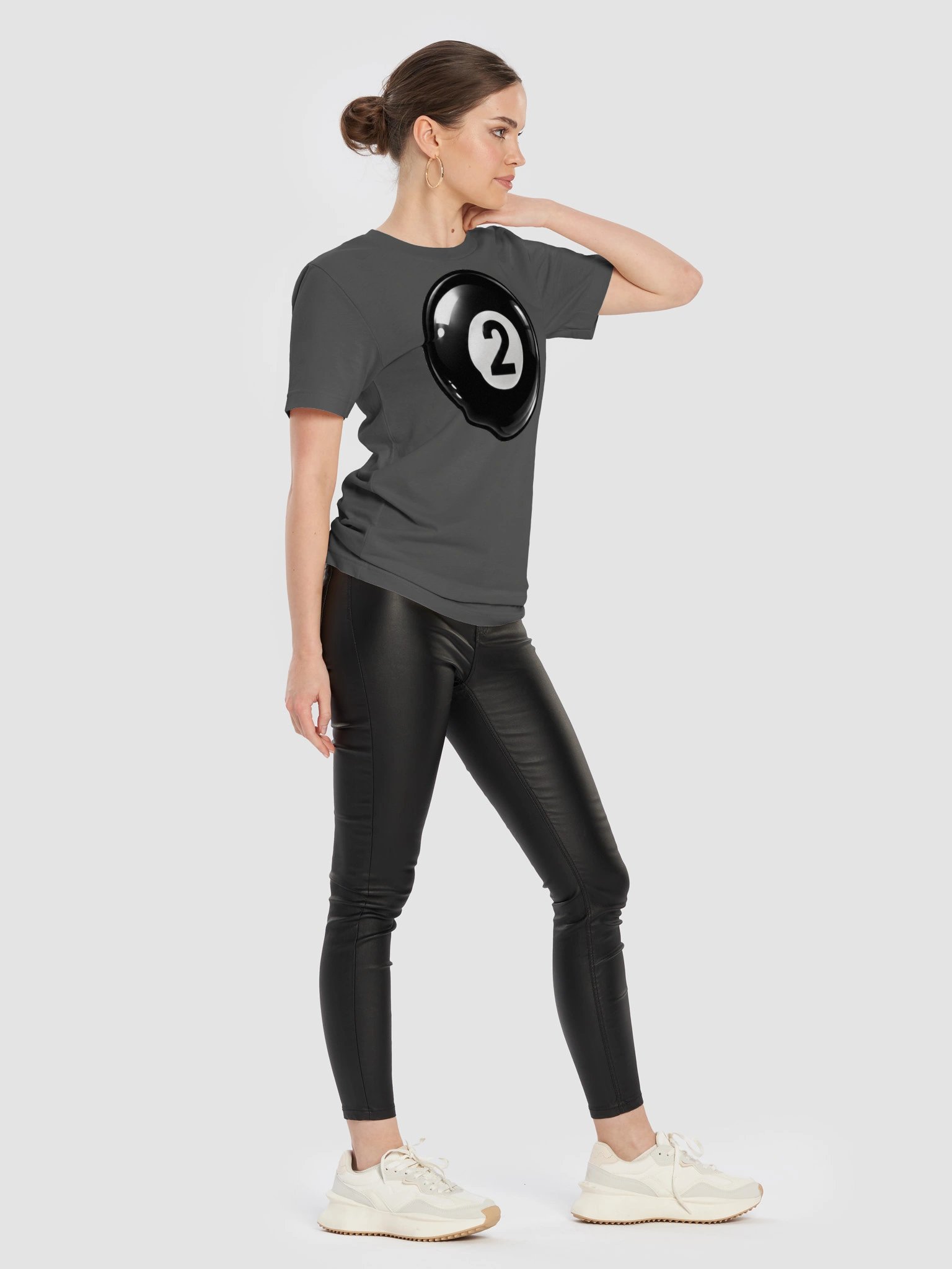 2Real Basic T-Shirt product image (1)