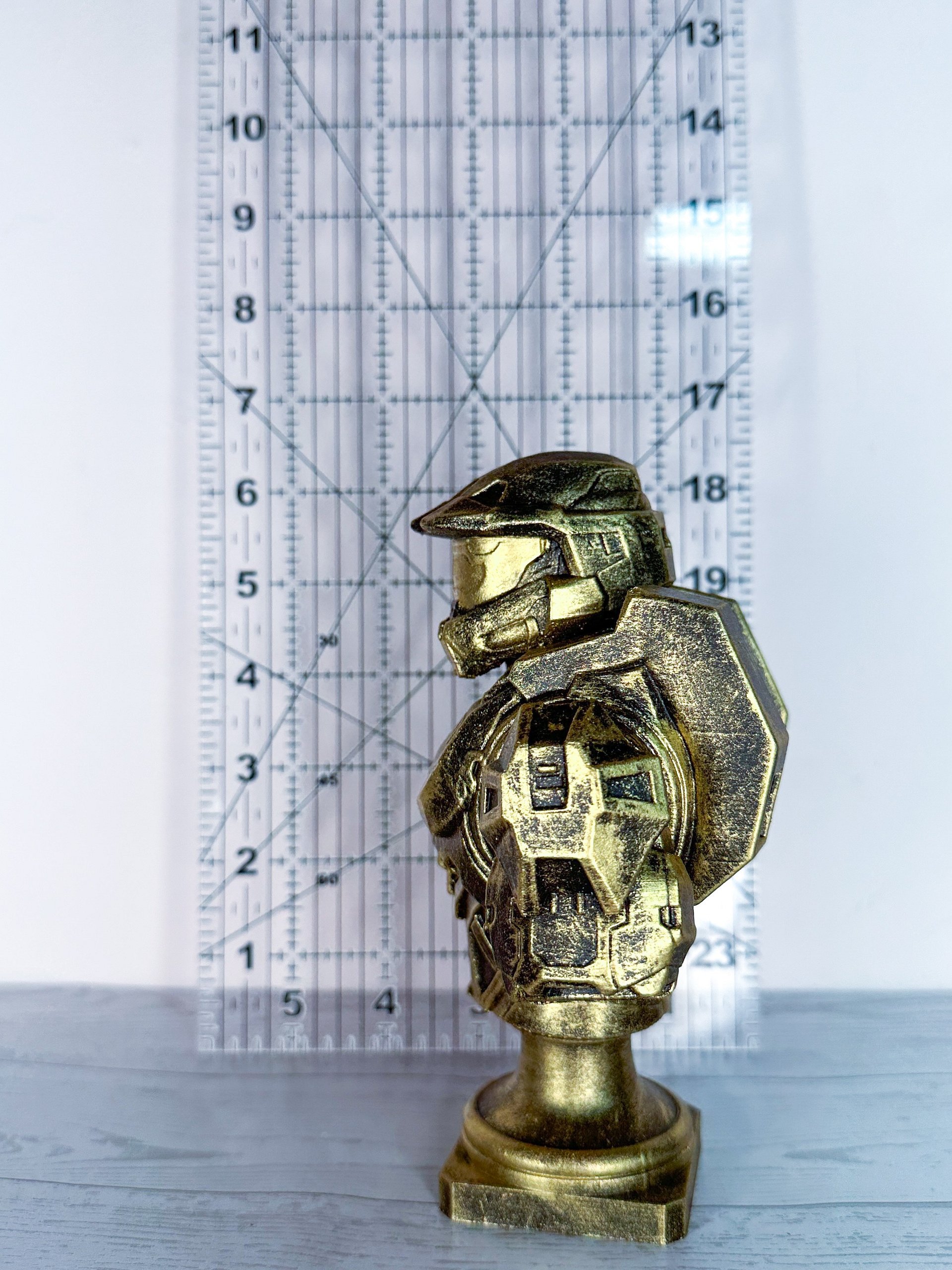 Master Chief Bust Statue product image (9)