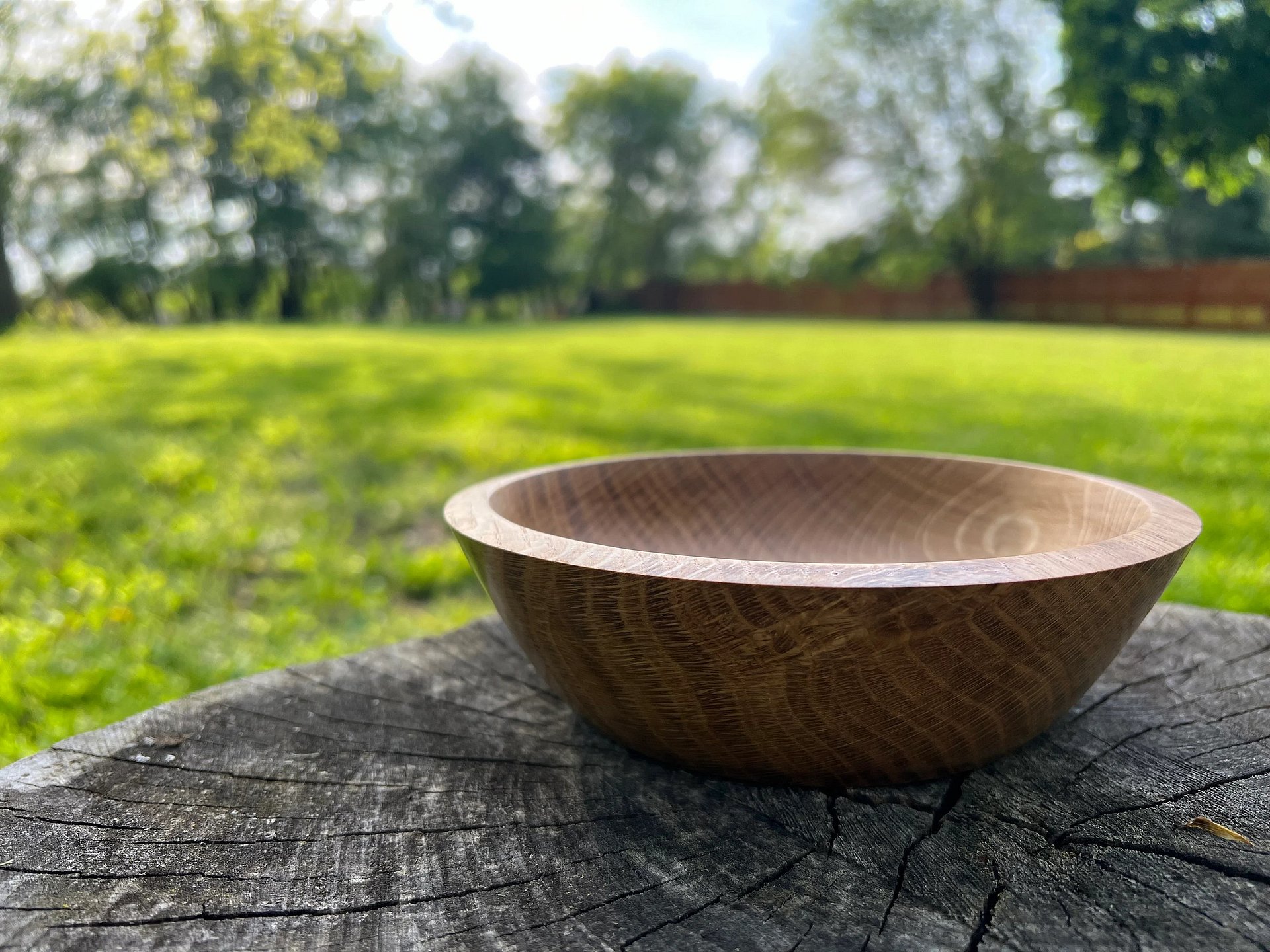 Hand-Turned Oak Bowl — 6.75” Rustic Charm with a Modern Touch product image (9)