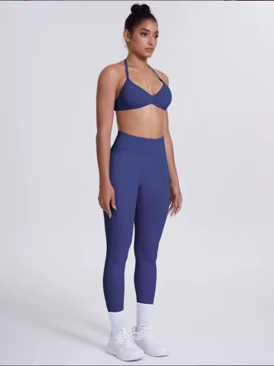 ESSENTIALS SET HALTER TOP + LEGGINGS product image (9)