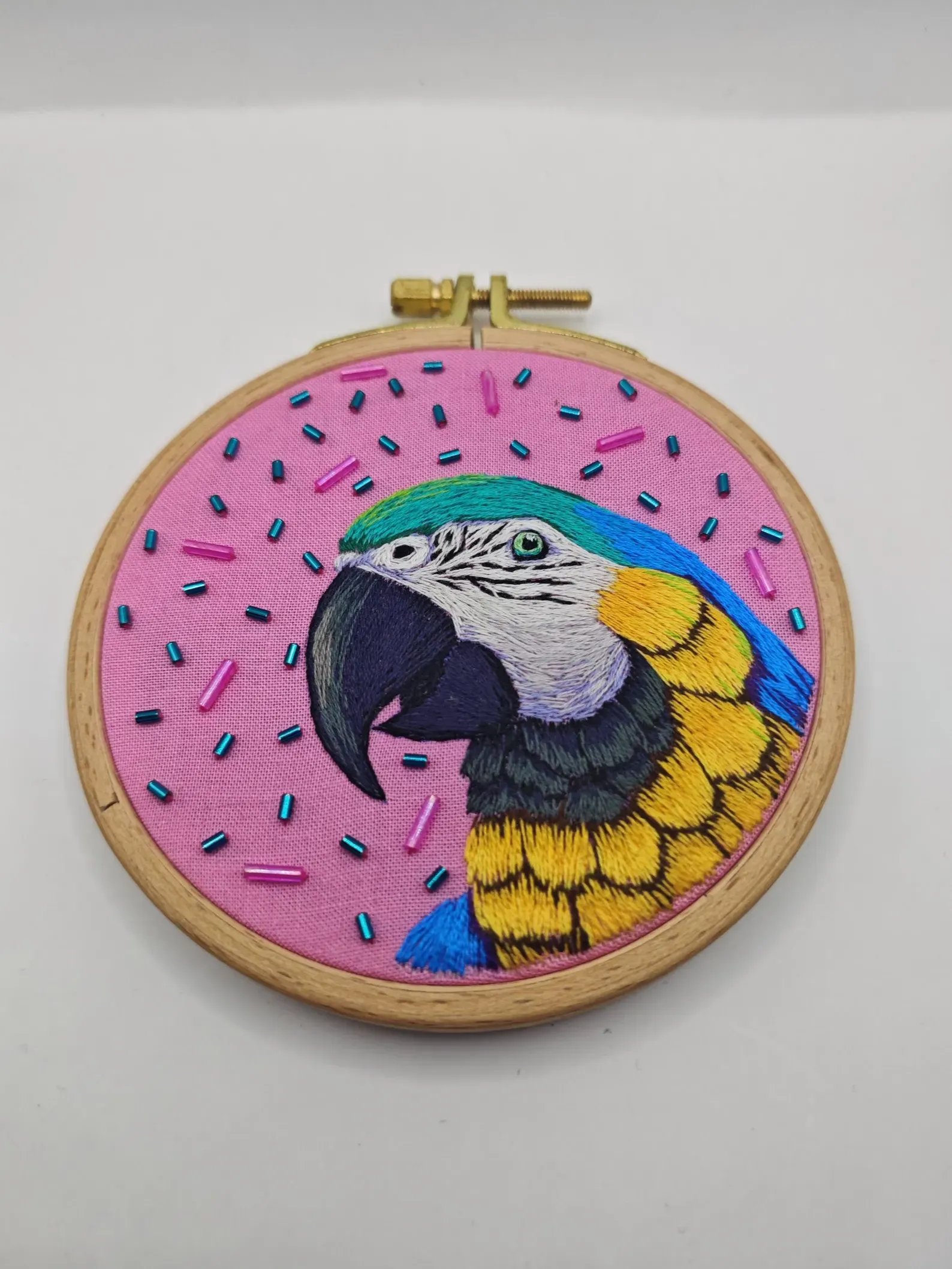 Parrot PDF embroidery pattern, step by step instructions for thread painted macaw product image (7)