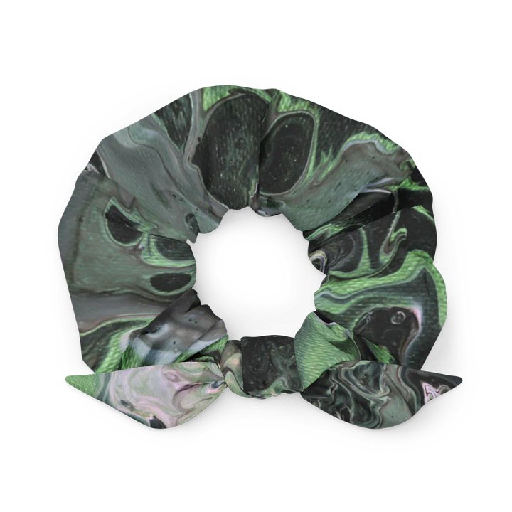 Metallic Green Fluid Acrylic Scrunchie product image (1)