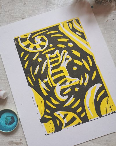 Graphic art print. Lots of movement. 
DM me about originals. 
For prints, visit the bio. 

#wildlifeart #animalart #graphicar...