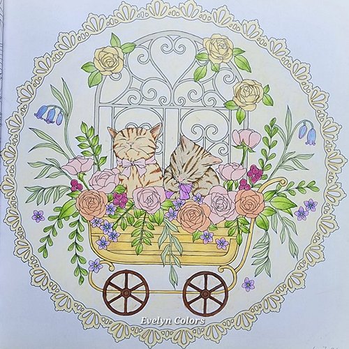Such a sweet page 🐈  to color in Kingdom of Curious Creatures by Kanoko Egusa! 

Lovely coloring @cozynightrealms and thank y...