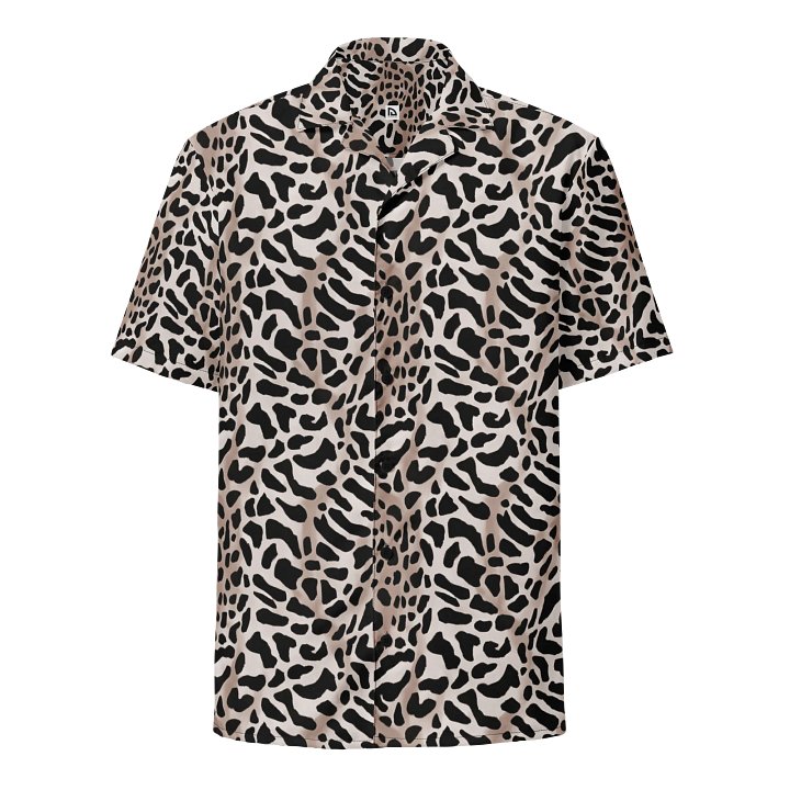 Café Giraffe Hawaiian Shirt product image (1)