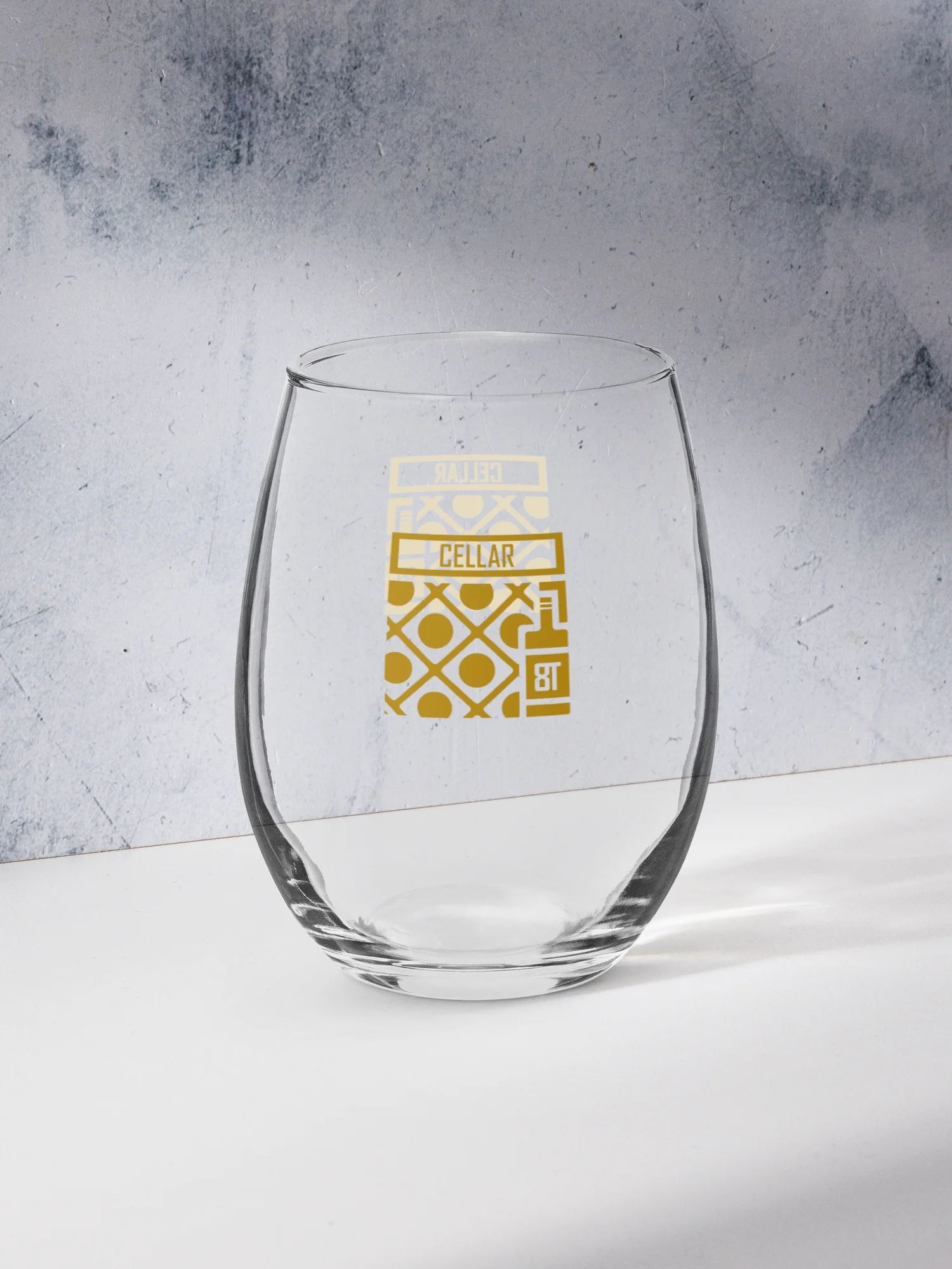 Cellar 8T Whisky - Smoked Honey Gold - Stemless Glass product image (1)