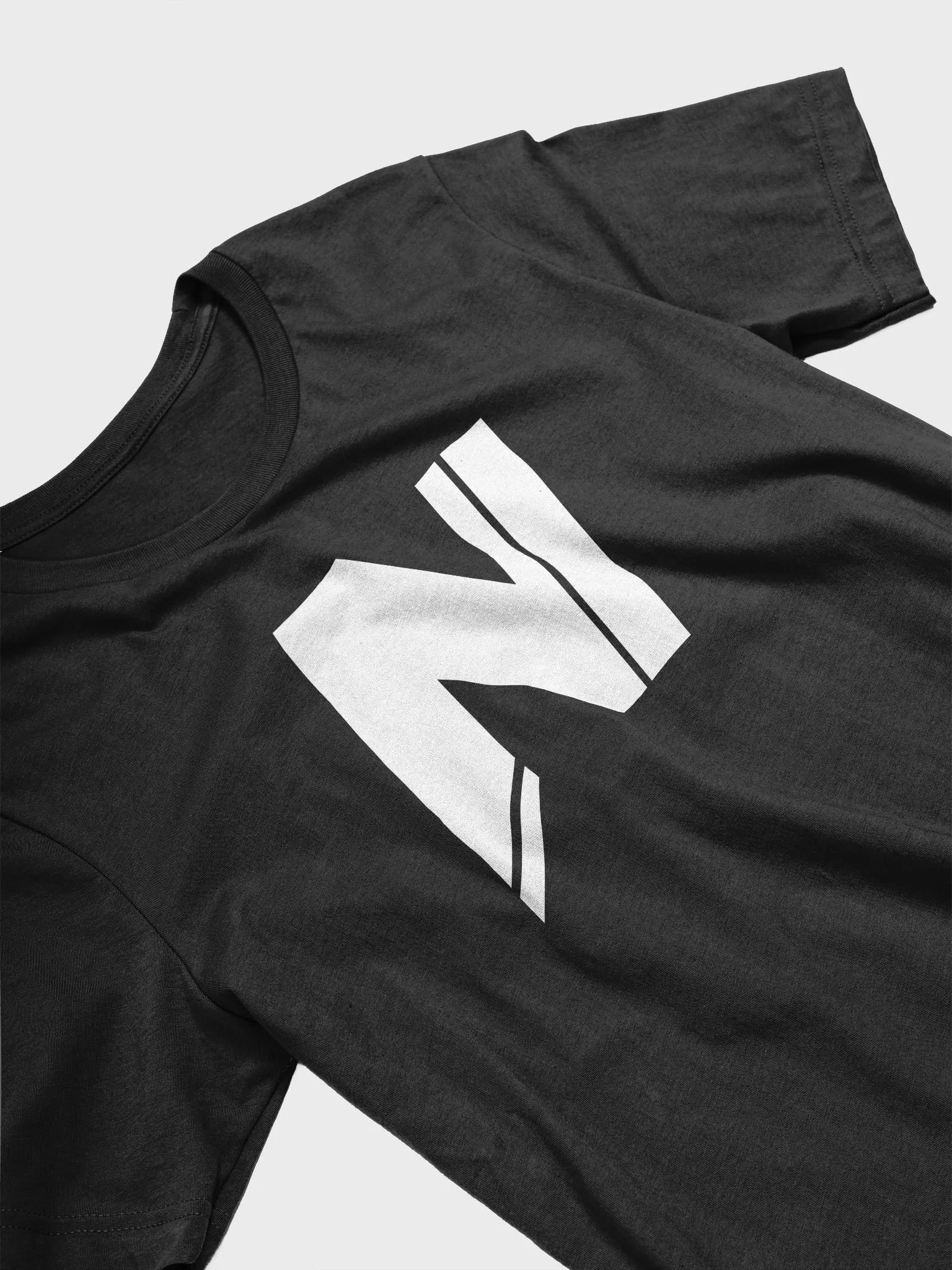 NOVA T-SHIRT product image (3)