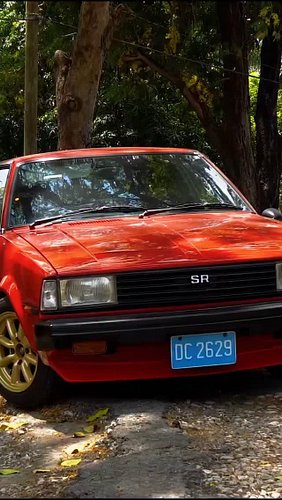 Easily one of the cleanest classic Toyotas in Jamaica. Spotted this rare JDM Toyota Corolla Levin AE70 coupe out in Kingston,...