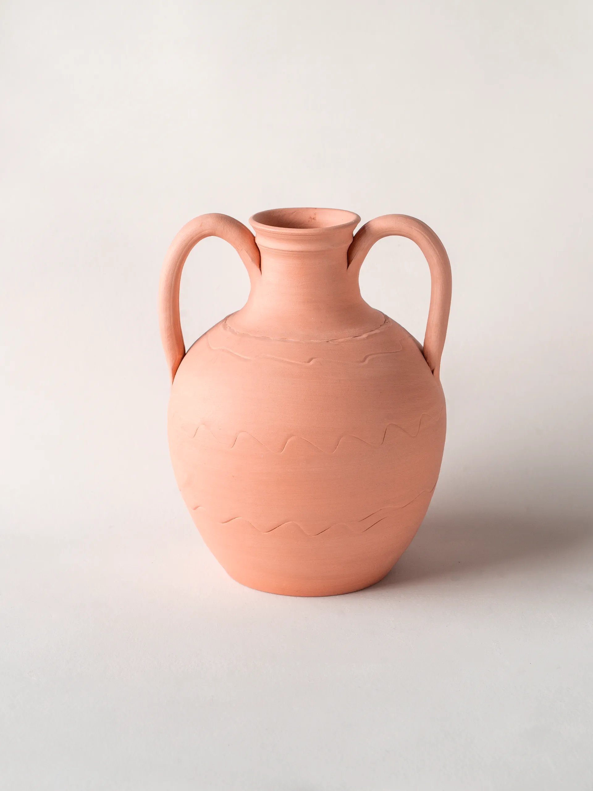 Wave Amphora II product image (1)