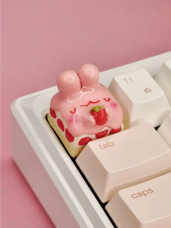 Strawbunni Shortcake product image (1)