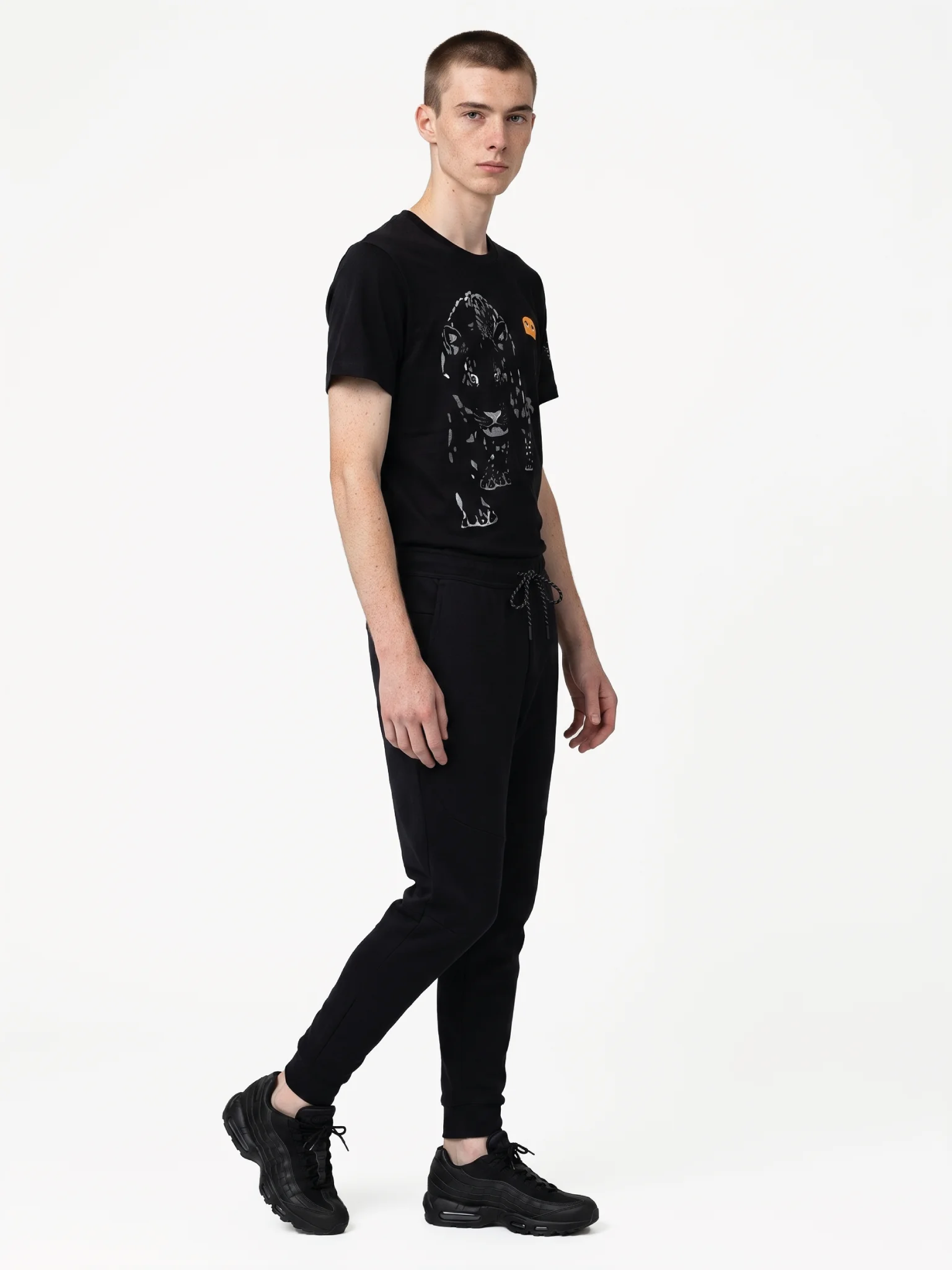 The Silent Observer Oversized Tee Black product image (7)