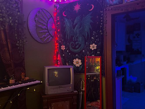 my space makes me happy face :)